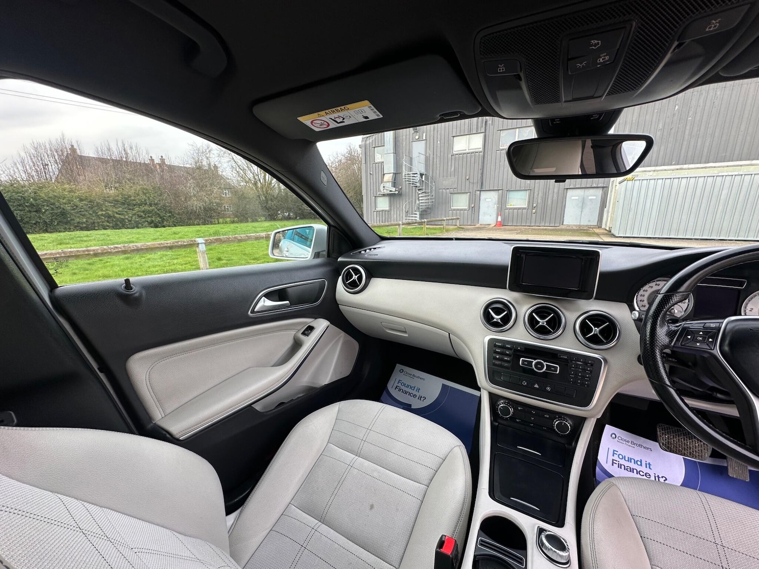 Used Mercedes-Benz A-Class 2015 for sale - 77612601: Photo 27