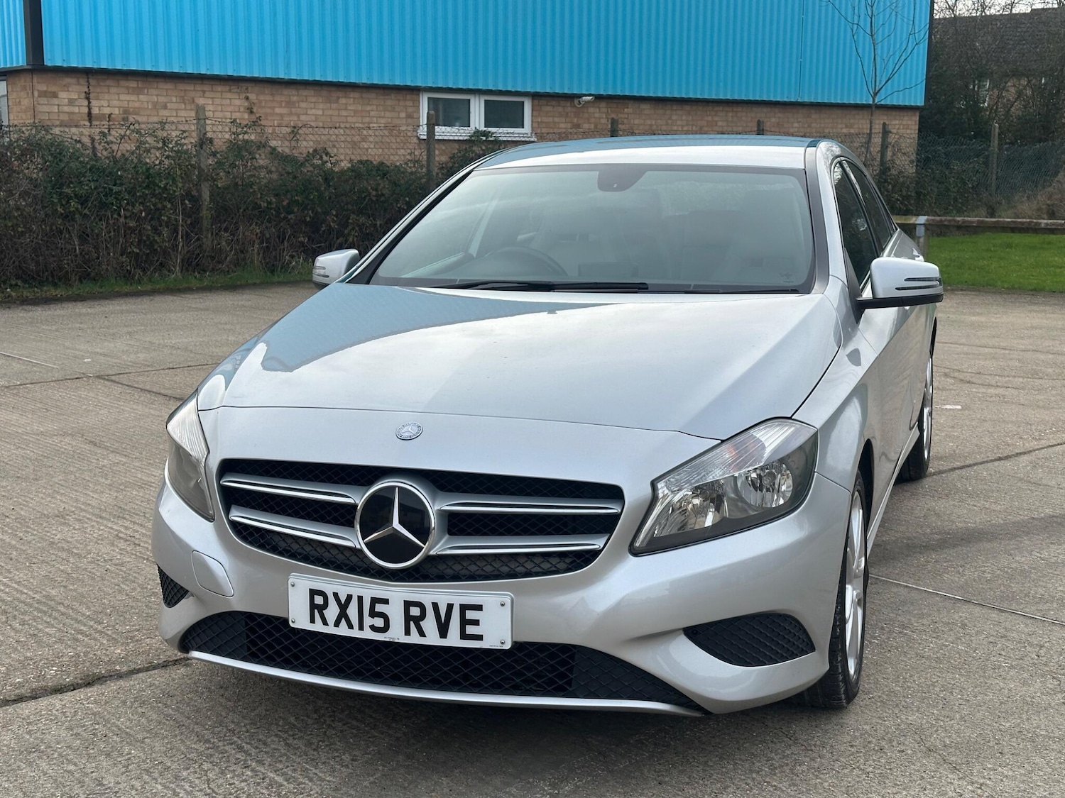 Used Mercedes-Benz A-Class 2015 for sale - 77612601: Photo 4