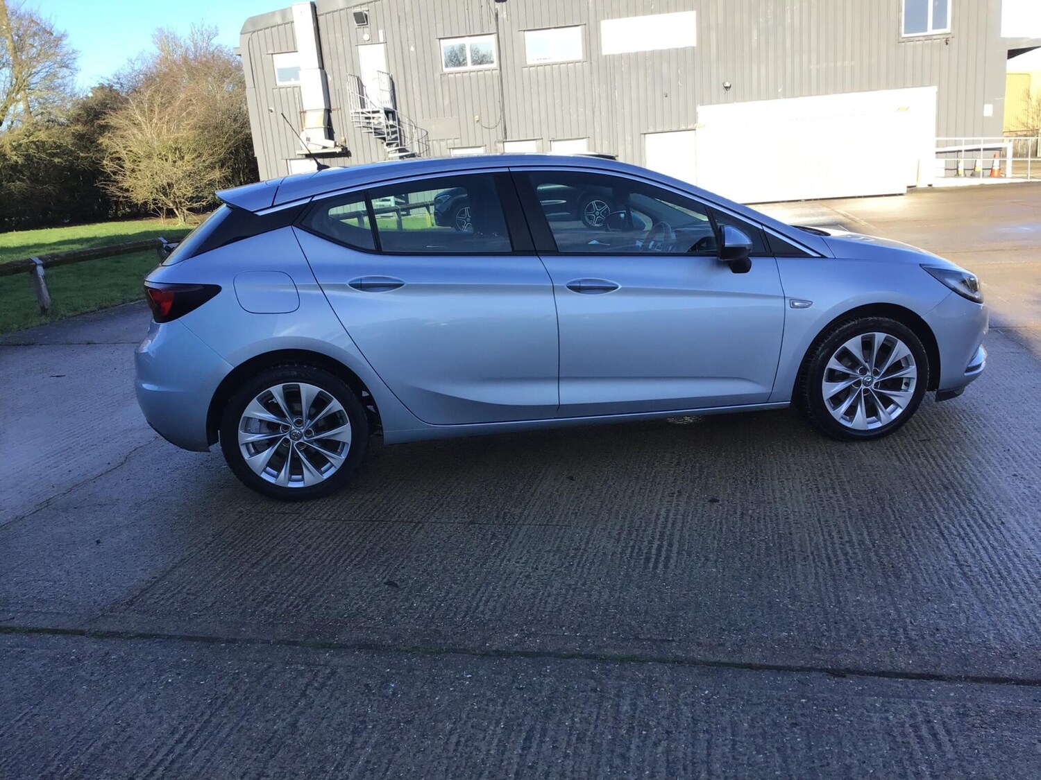 Used Vauxhall Astra 2017 for sale - 77613804: Photo 25