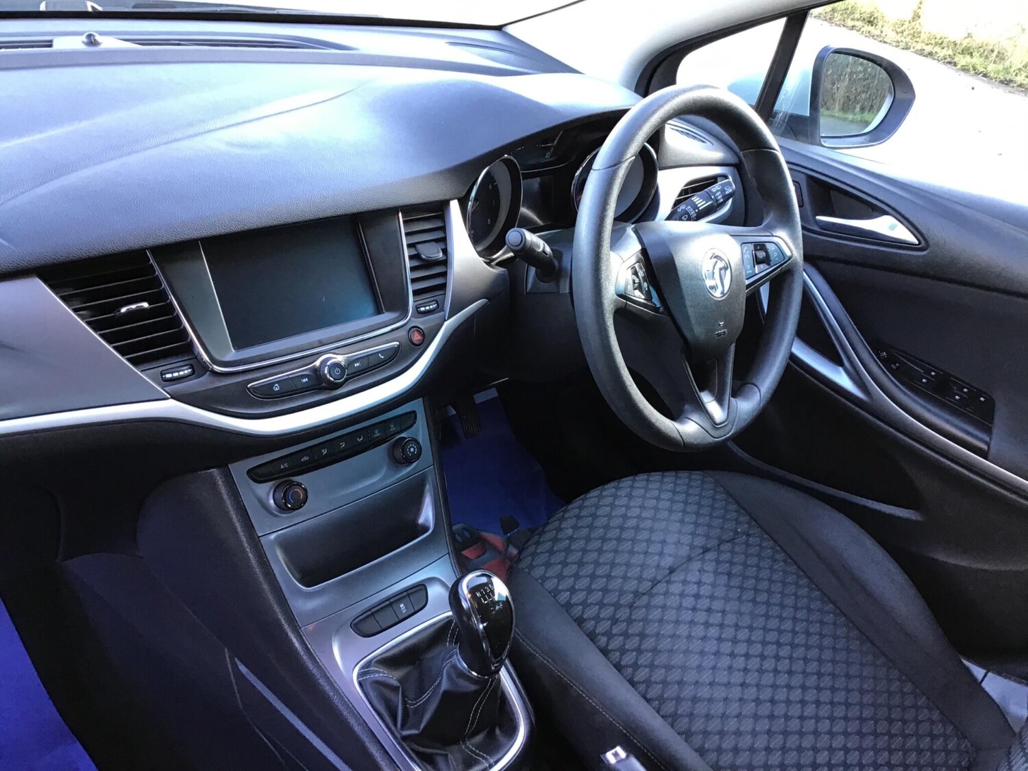 Used Vauxhall Astra 2017 for sale - 77613804: Photo 36