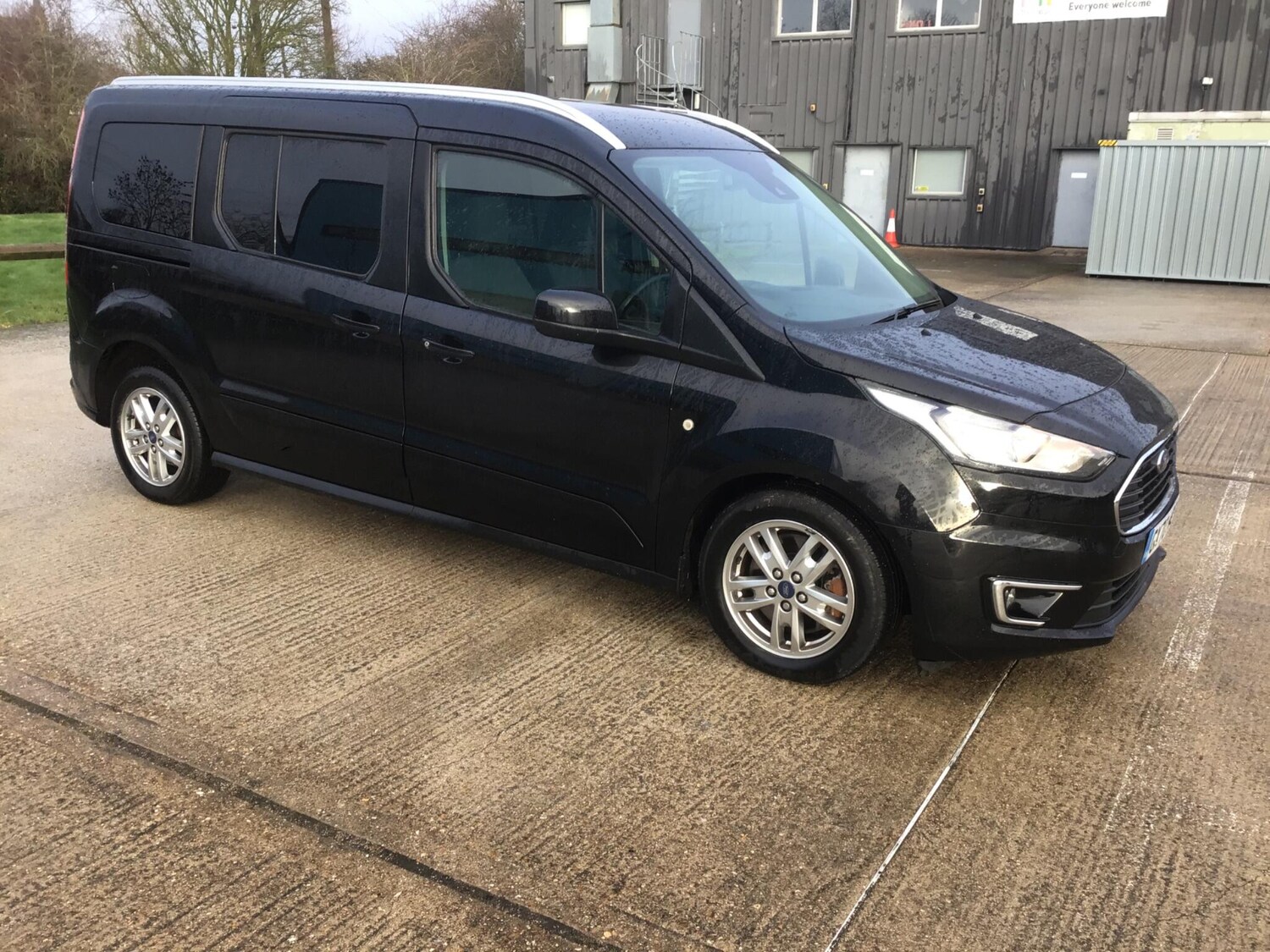 Used Ford Grand Tourneo Connect 2020 for sale - 77613799: Photo 10