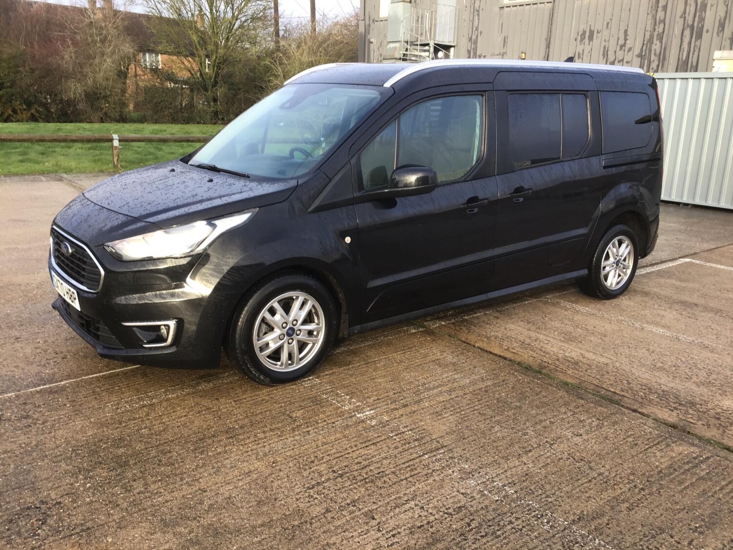 Used Ford Grand Tourneo Connect 2020 for sale - 77613799: Photo 16