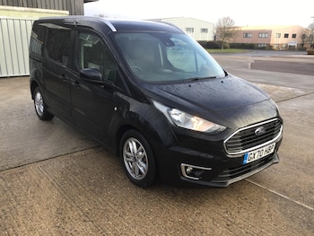 Used Ford Grand Tourneo Connect 2020 for sale - 77613799: Photo