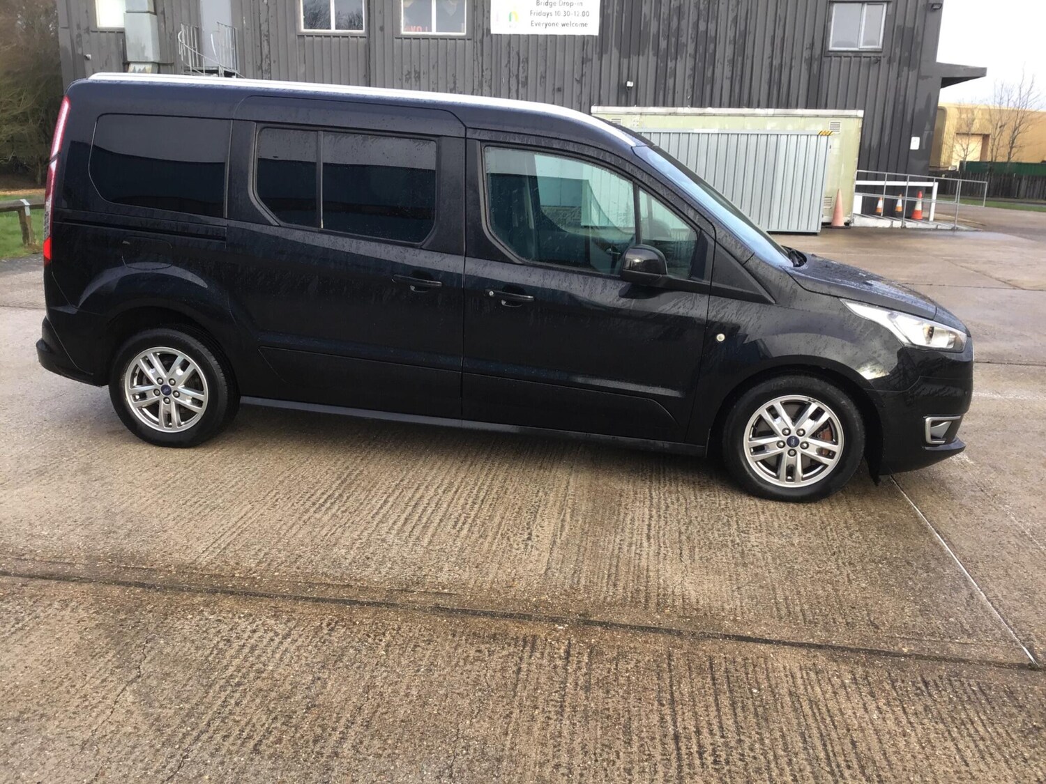 Used Ford Grand Tourneo Connect 2020 for sale - 77613799: Photo 27