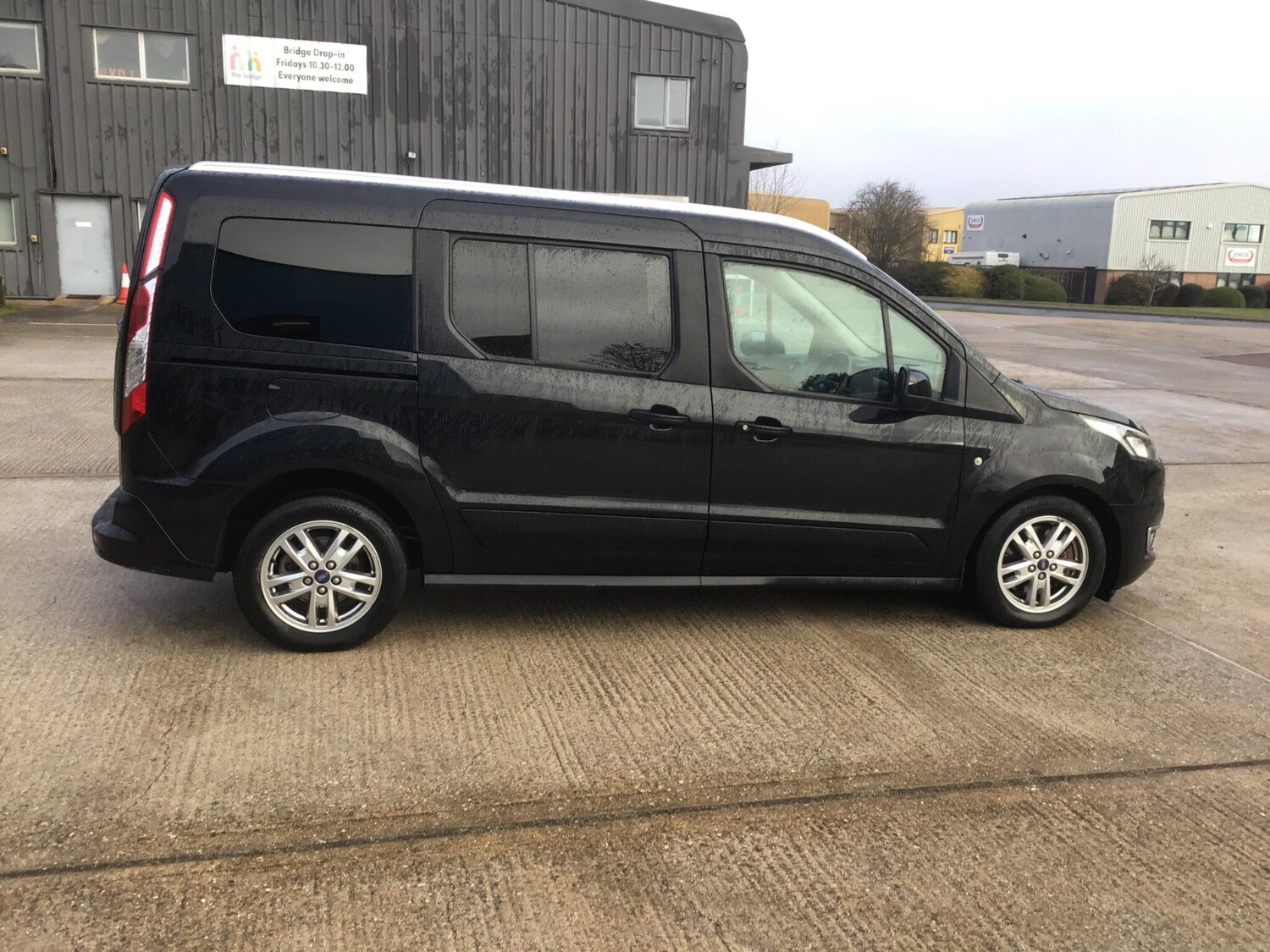 Used Ford Grand Tourneo Connect 2020 for sale - 77613799: Photo 30