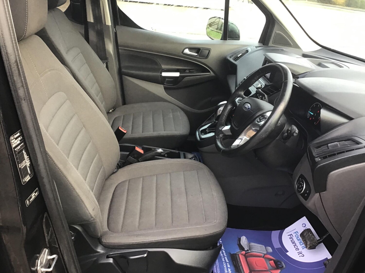 Used Ford Grand Tourneo Connect 2020 for sale - 77613799: Photo 36