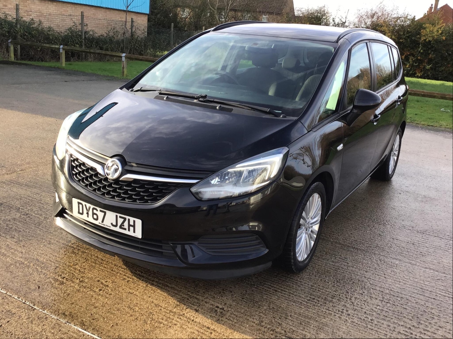 Used Vauxhall Zafira Tourer 2017 for sale - 78048190: Photo 10