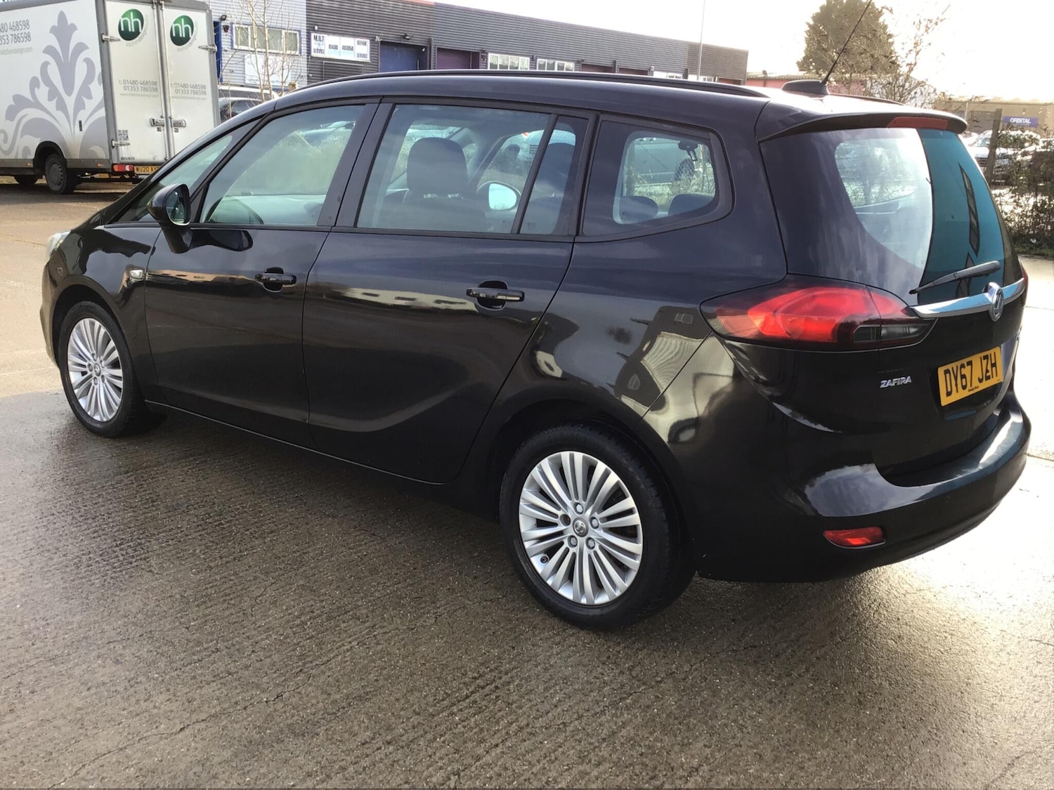 Used Vauxhall Zafira Tourer 2017 for sale - 78048190: Photo 12