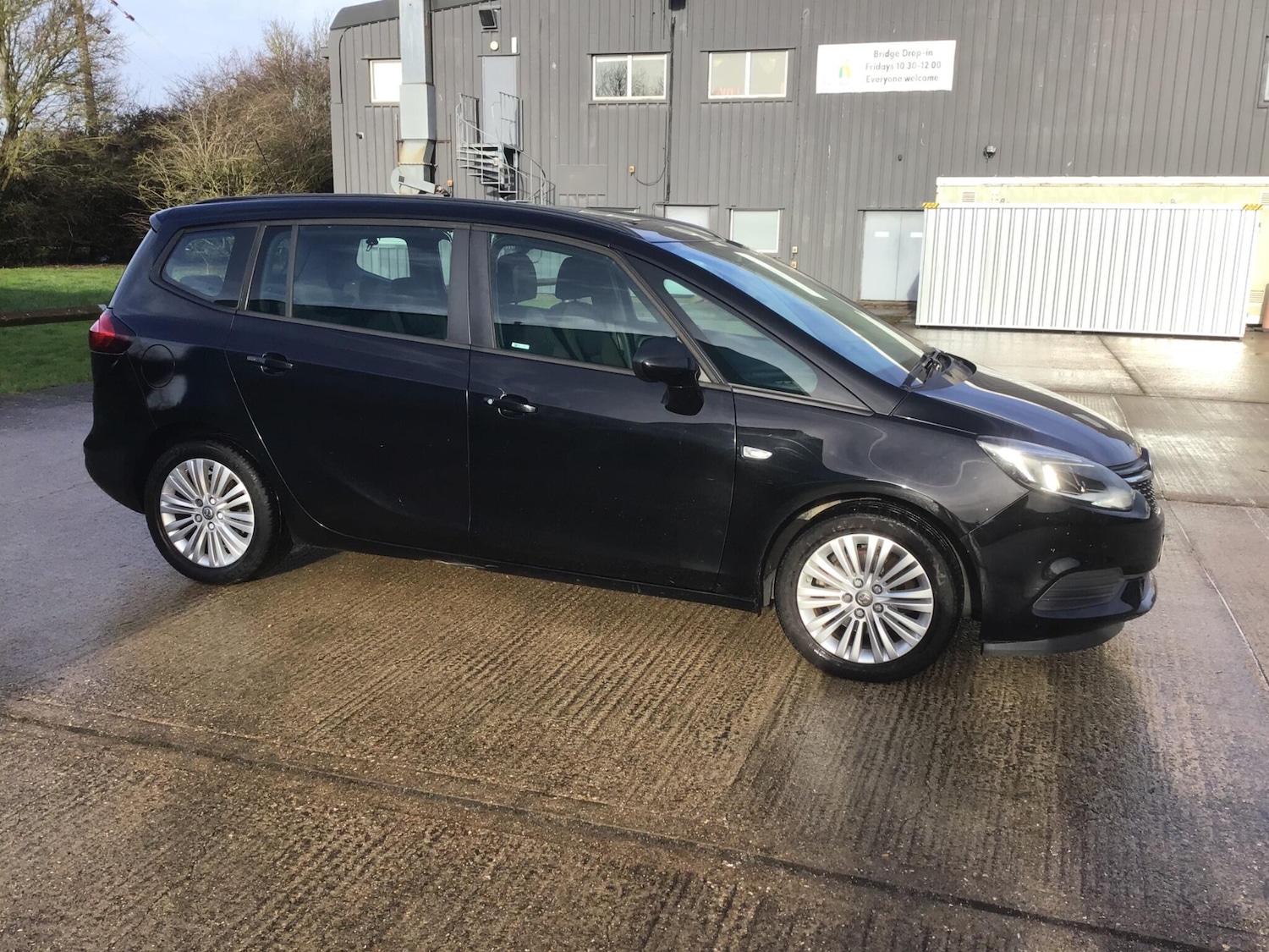 Used Vauxhall Zafira Tourer 2017 for sale - 78048190: Photo 17