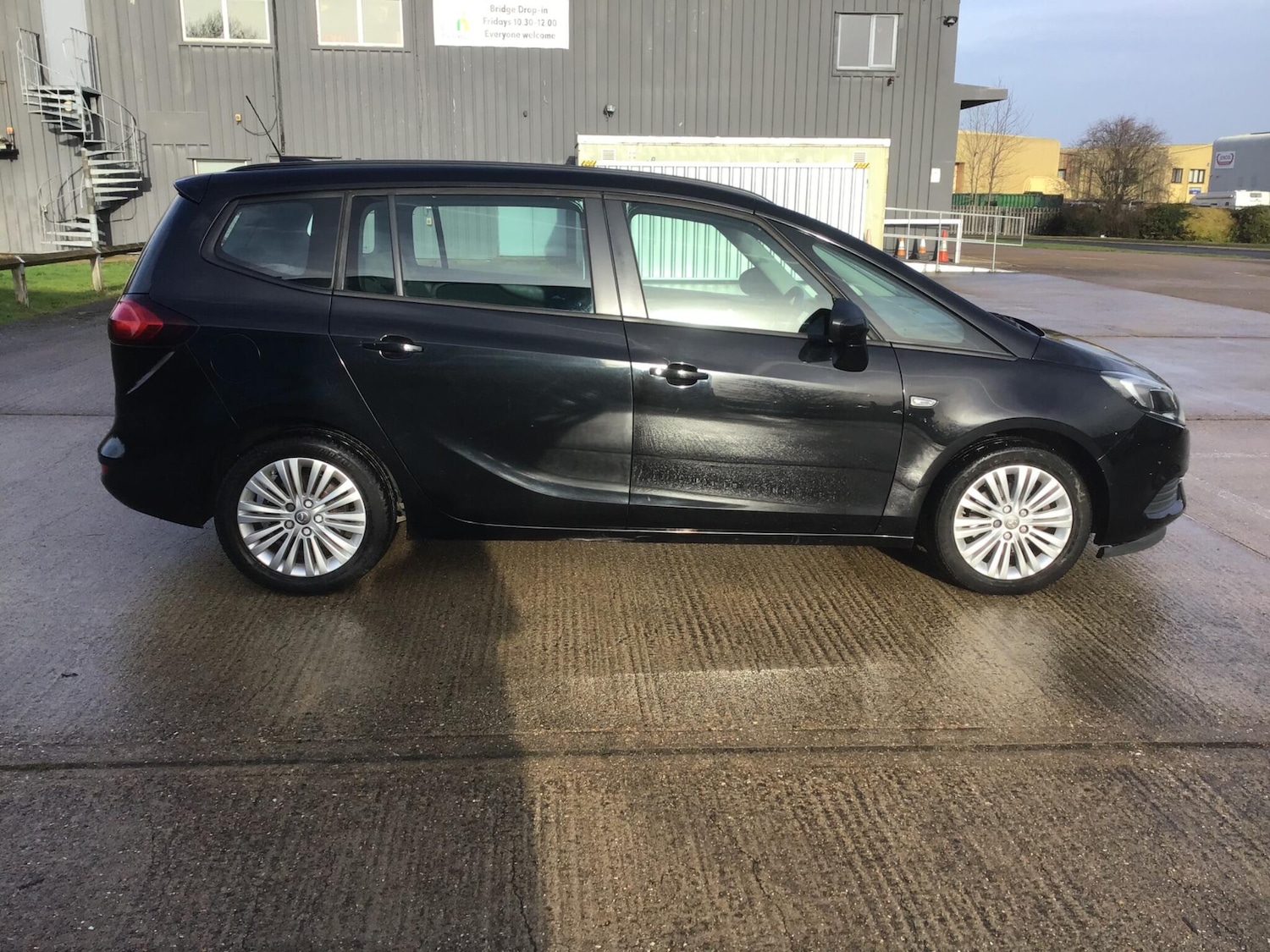 Used Vauxhall Zafira Tourer 2017 for sale - 78048190: Photo 20