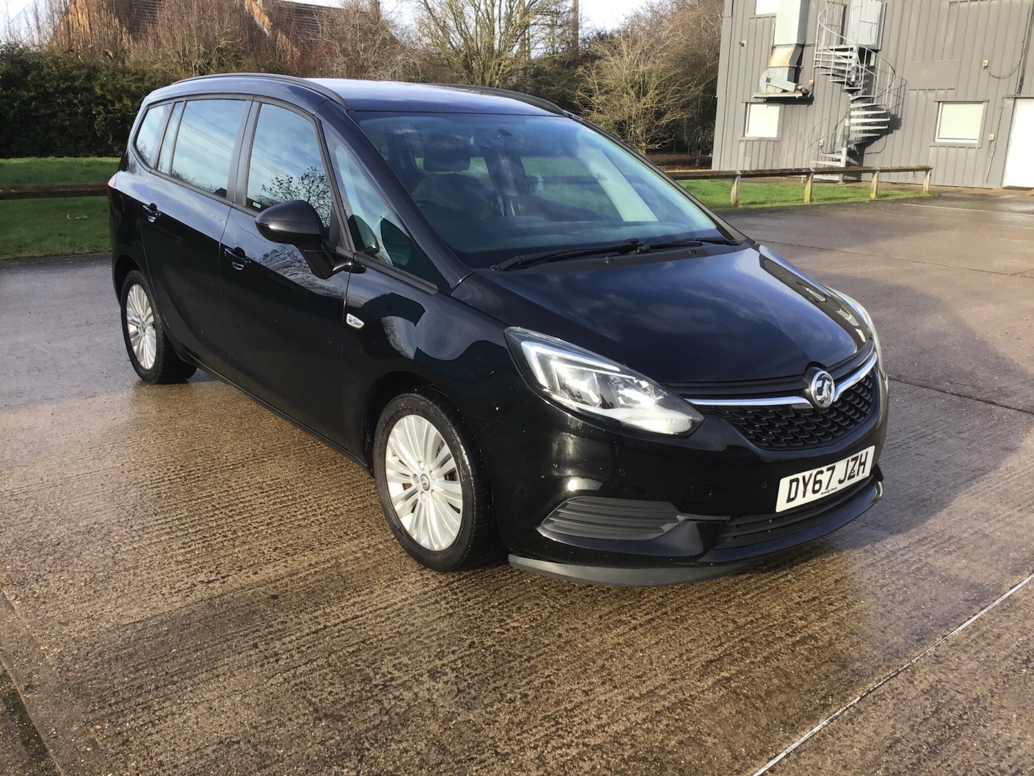 Used Vauxhall Zafira Tourer 2017 for sale - 78048190: Photo 5