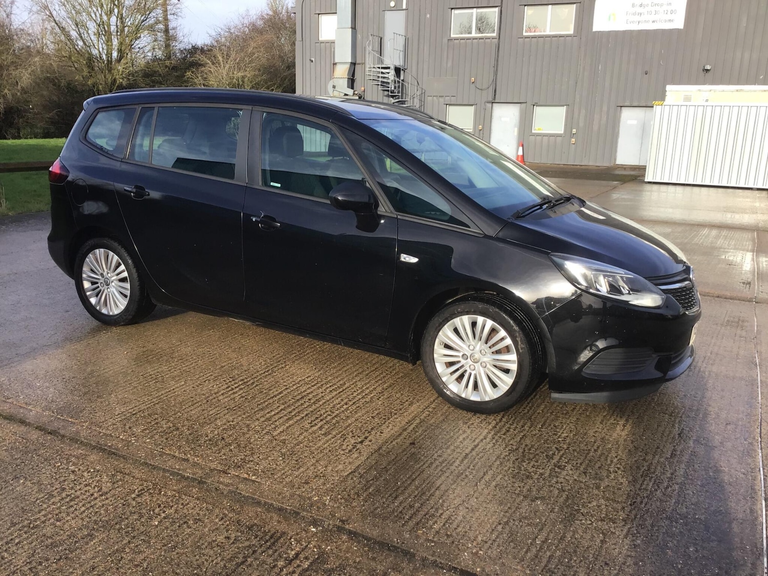 Used Vauxhall Zafira Tourer 2017 for sale - 78048190: Photo 8