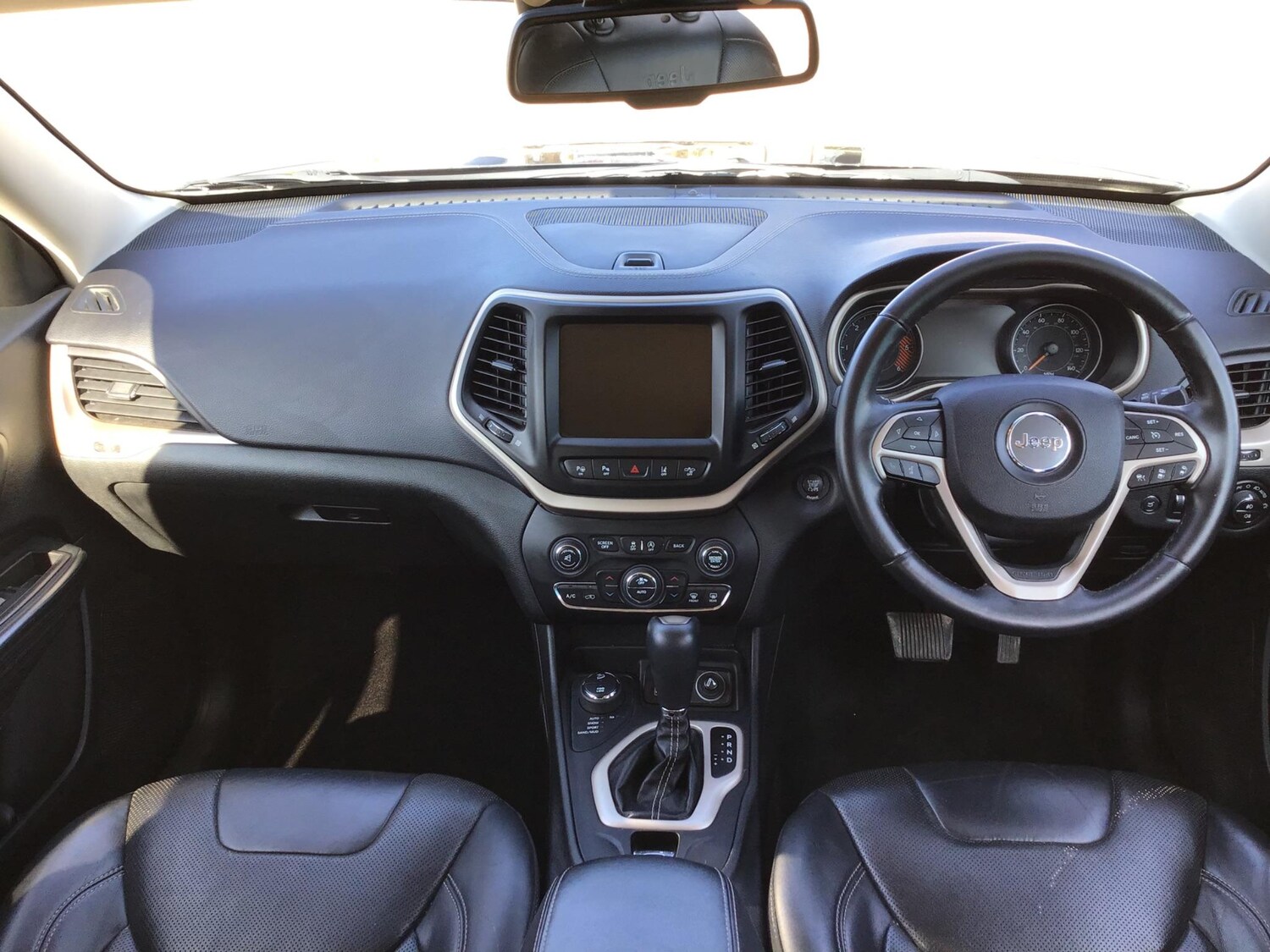 Used Jeep Cherokee 2016 for sale - 77613793: Photo 39