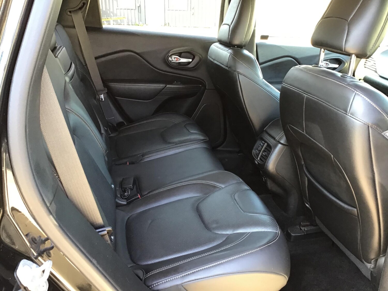 Used Jeep Cherokee 2016 for sale - 77613793: Photo 40