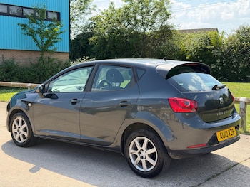 Used SEAT Ibiza 2010 for sale - 79389650: Photo