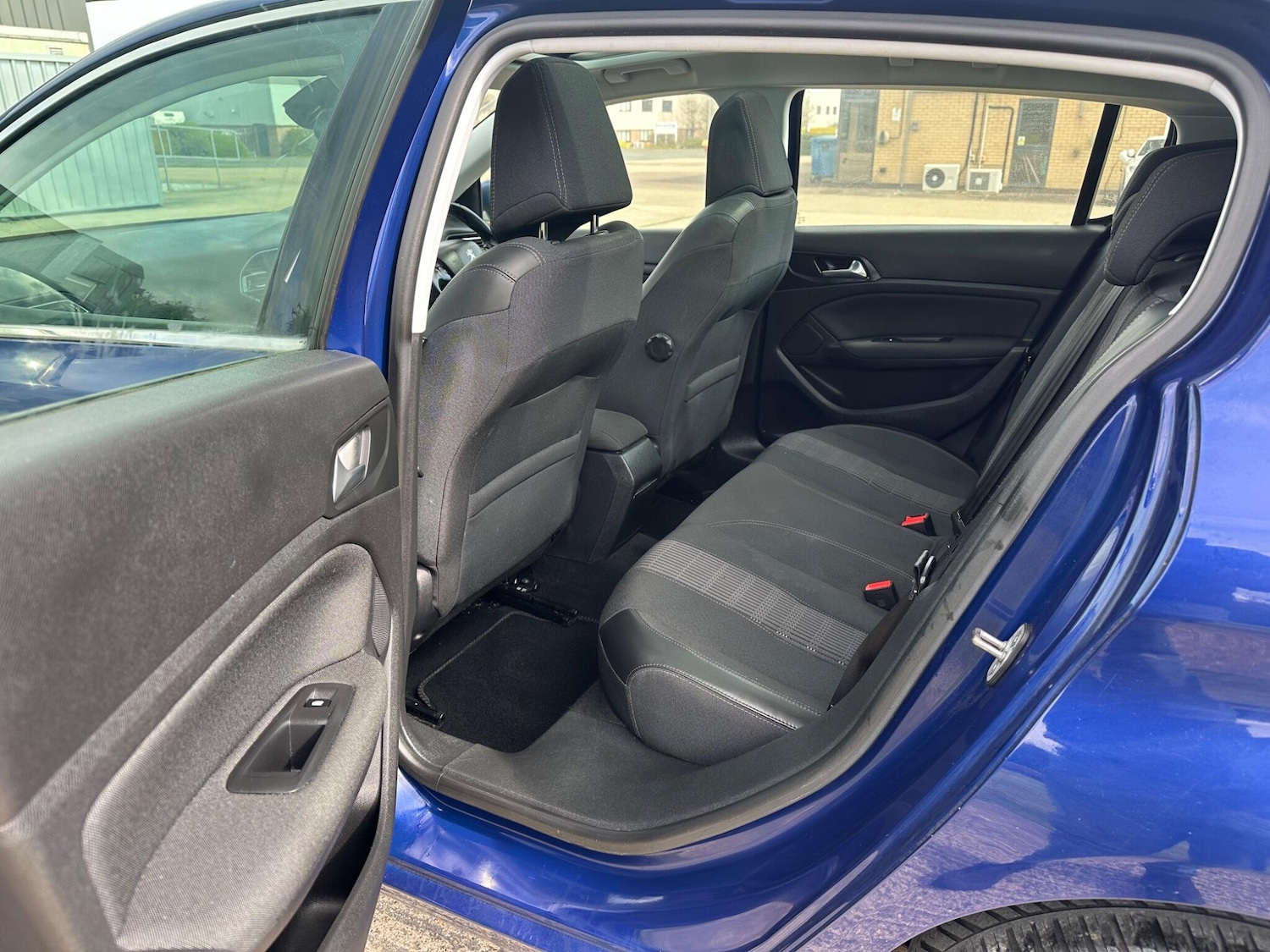 Used Peugeot 308 for sale - 78136346: Photo 37