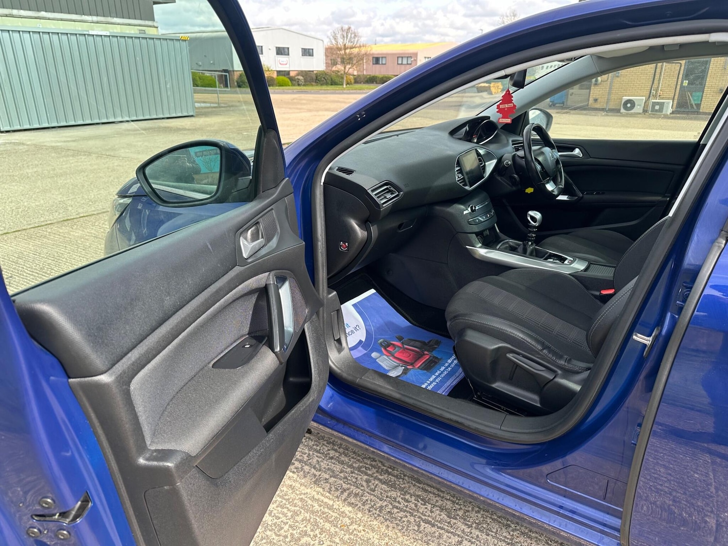 Used Peugeot 308 for sale - 78136346: Photo 40