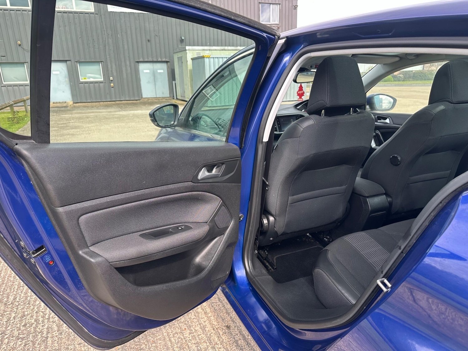 Used Peugeot 308 for sale - 78136346: Photo 42