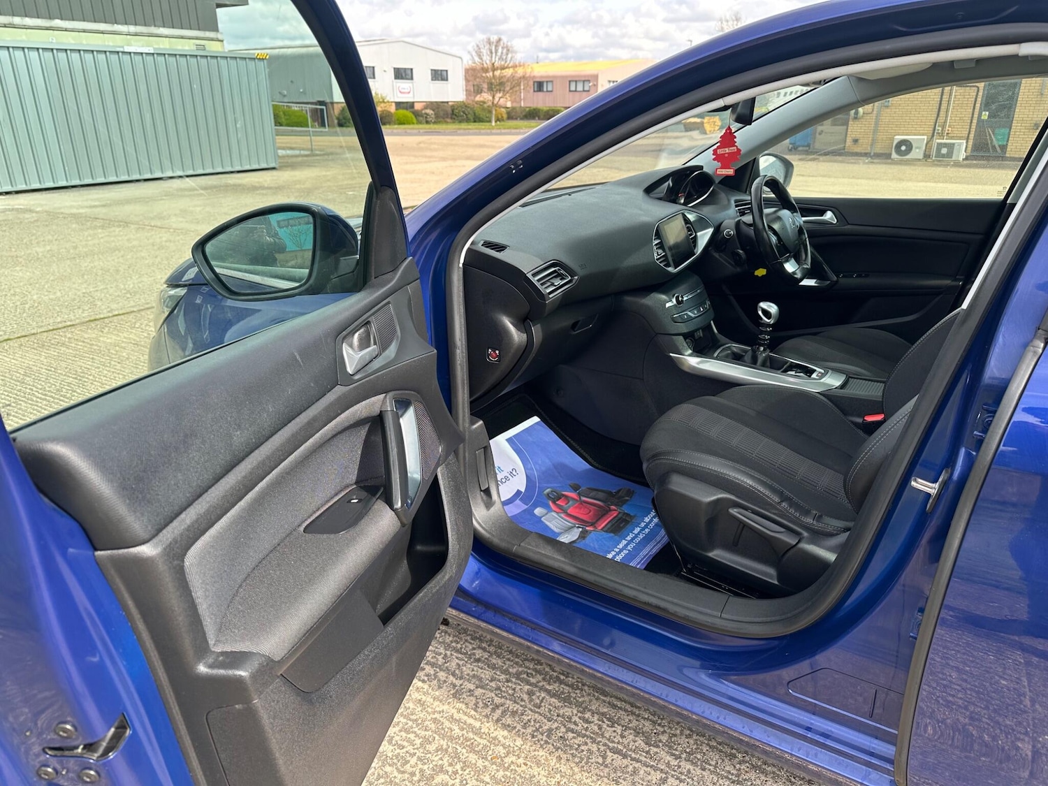 Used Peugeot 308 for sale - 78136346: Photo 43