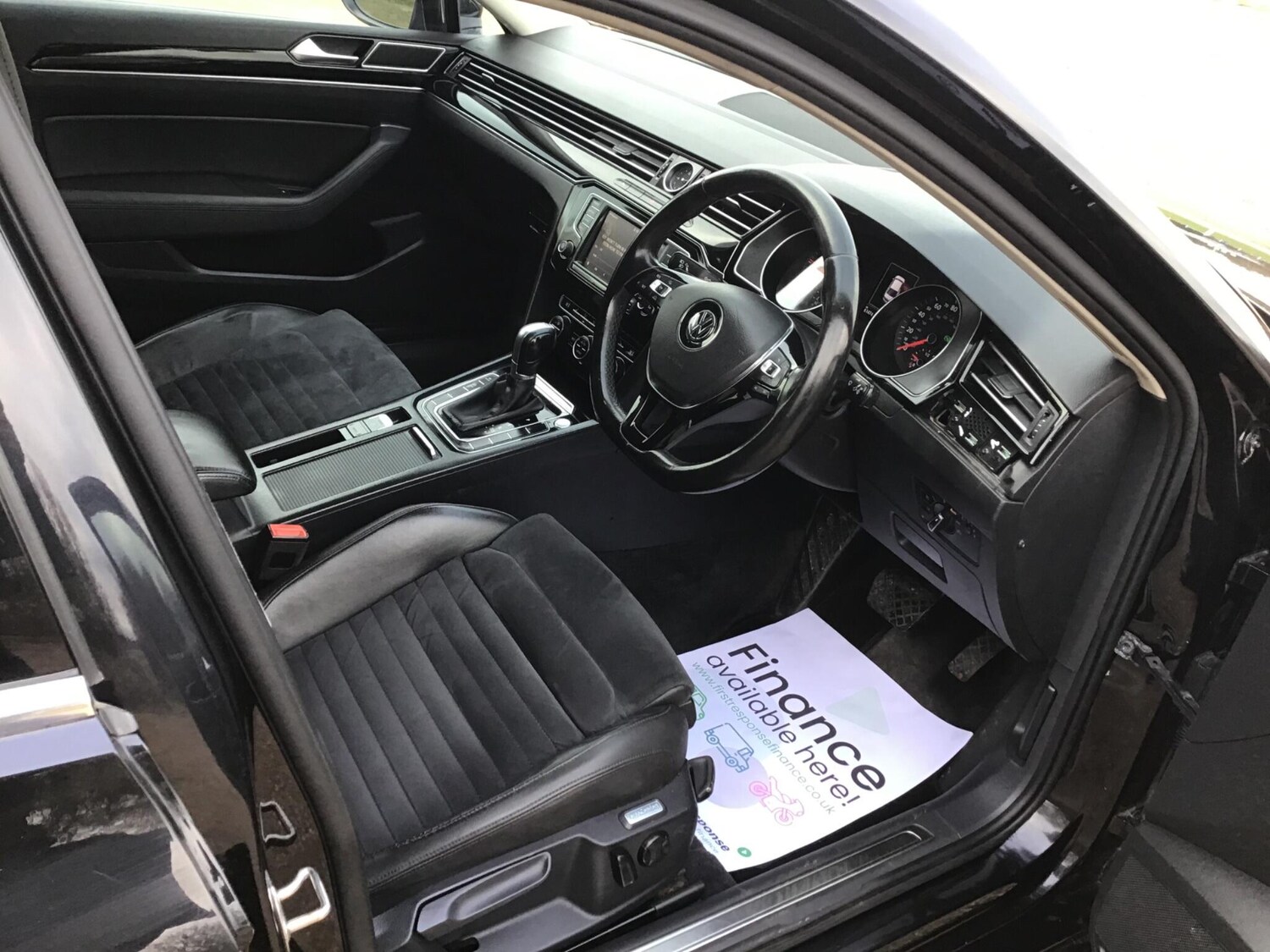 Used Volkswagen Passat 2015 for sale - 77613806: Photo 31