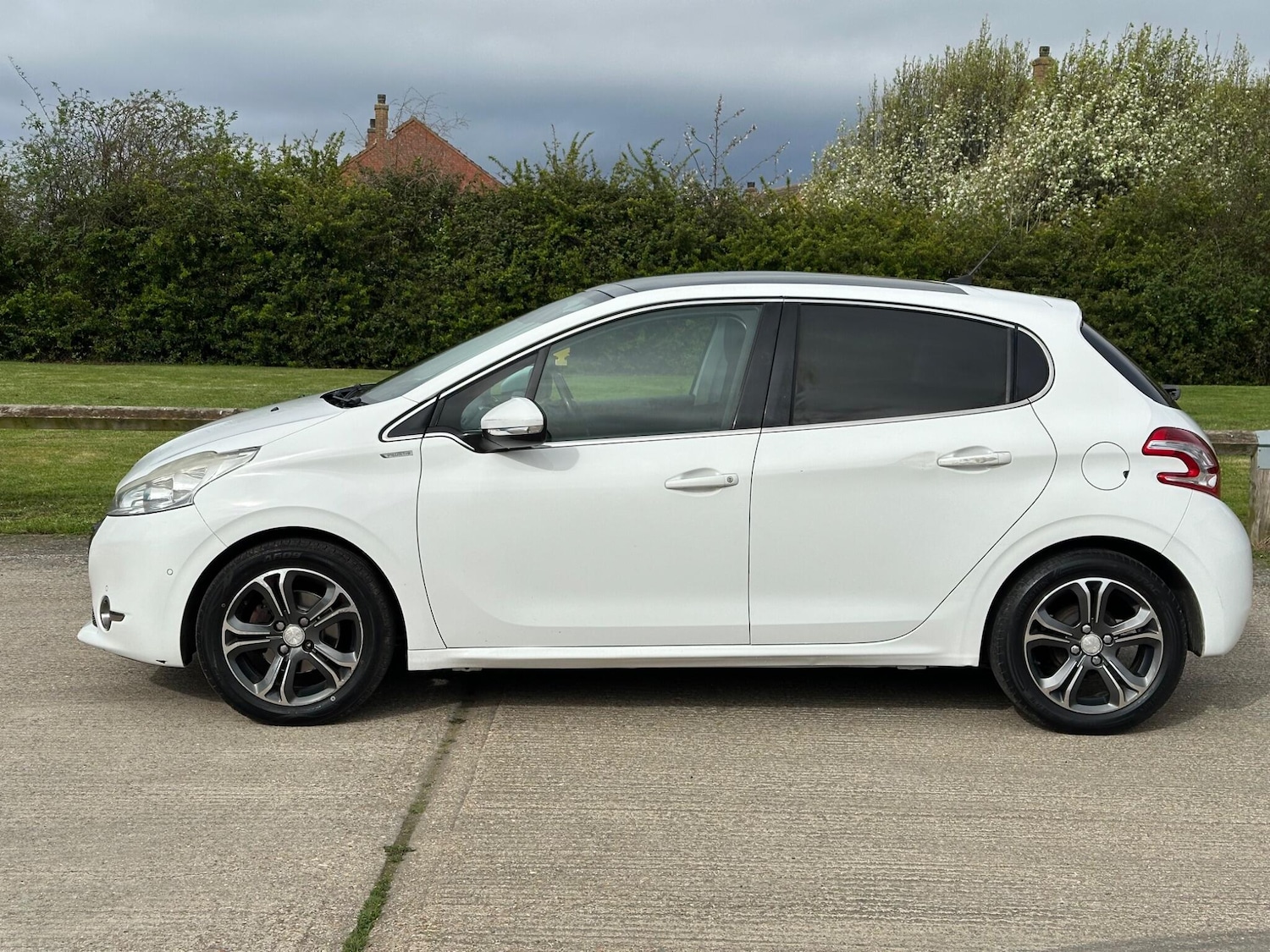 Used Peugeot 208 for sale - 78127904: Photo 14