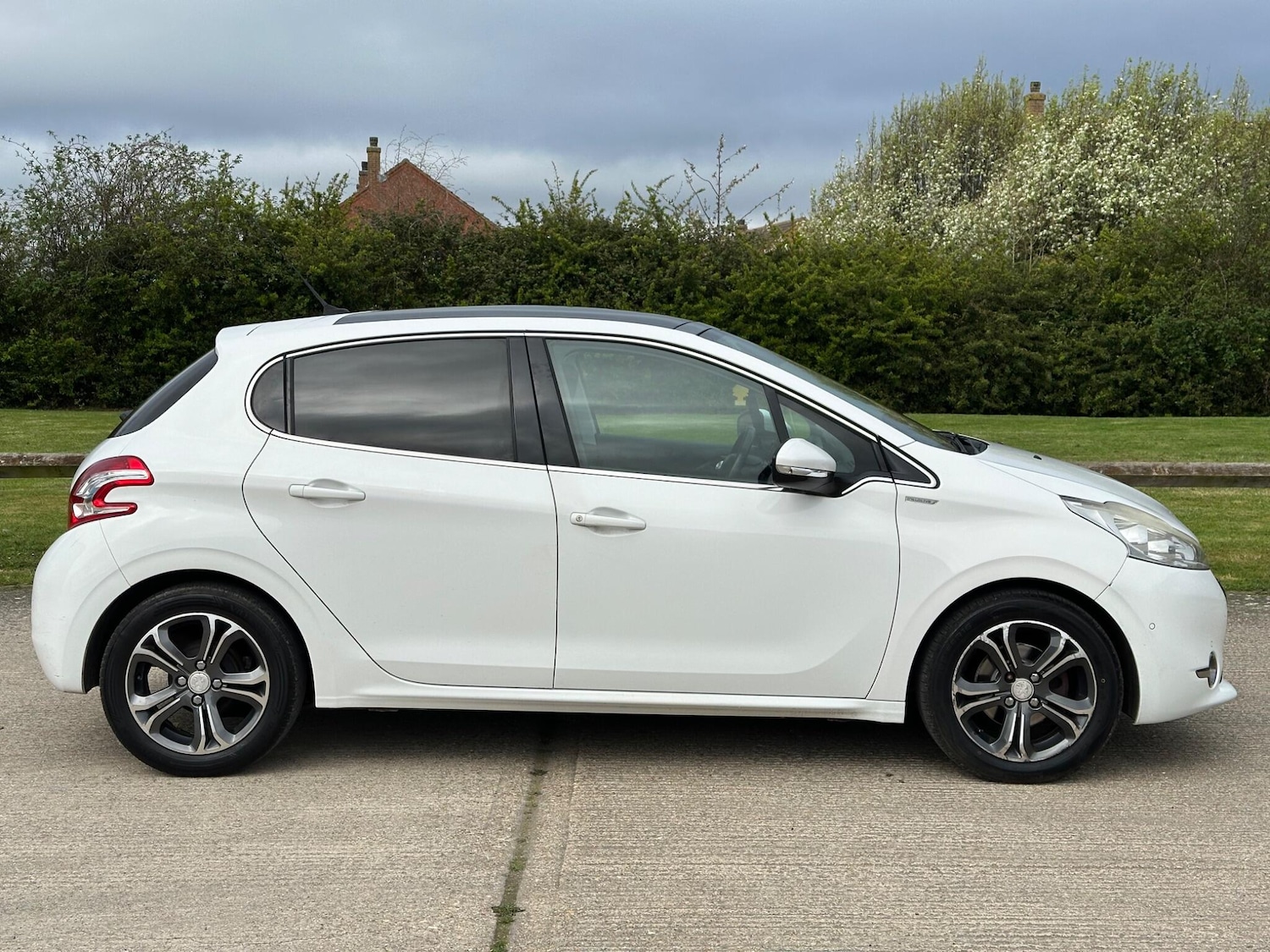 Used Peugeot 208 for sale - 78127904: Photo 19