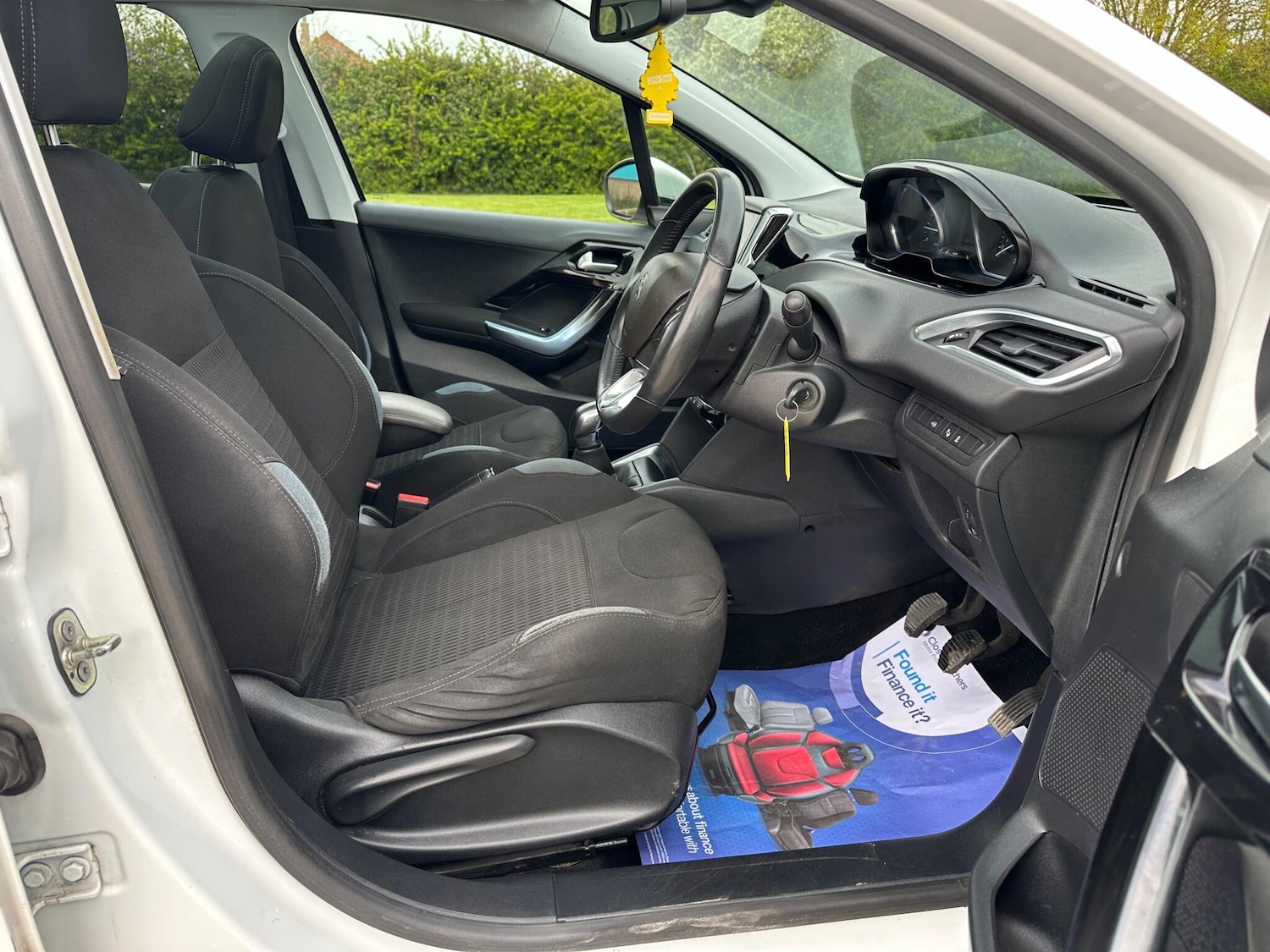 Used Peugeot 208 for sale - 78127904: Photo 29