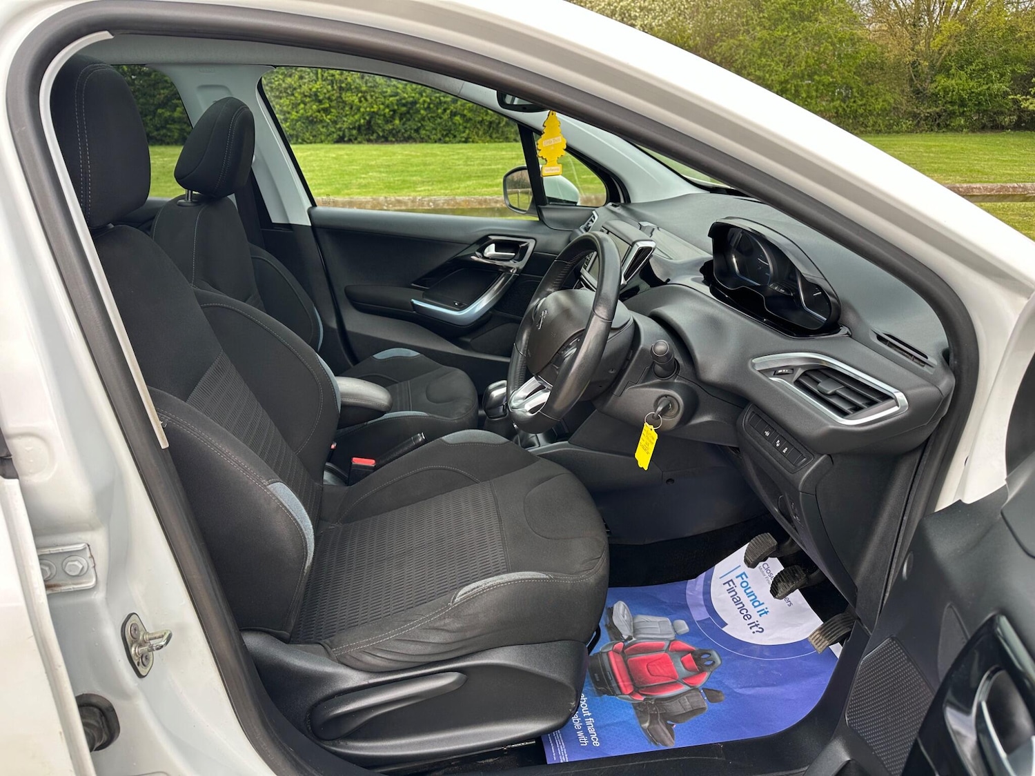 Used Peugeot 208 for sale - 78127904: Photo 30