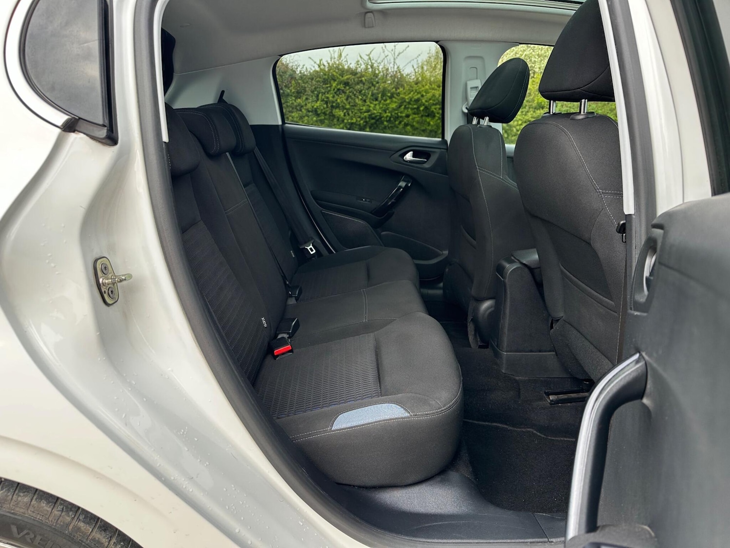 Used Peugeot 208 for sale - 78127904: Photo 34