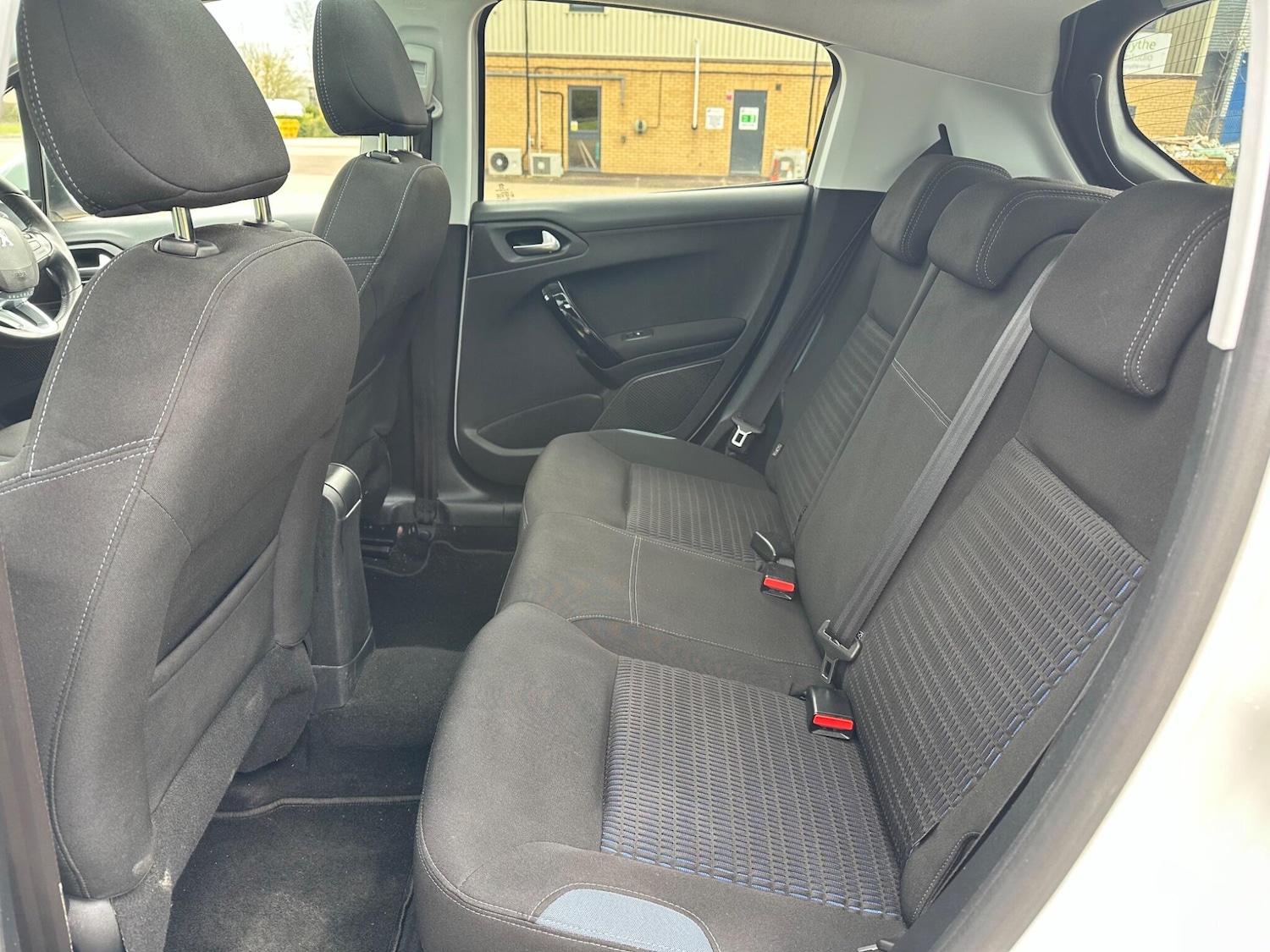 Used Peugeot 208 for sale - 78127904: Photo 36