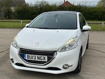 Used Peugeot 208 2013 for sale - 78127904: Photo