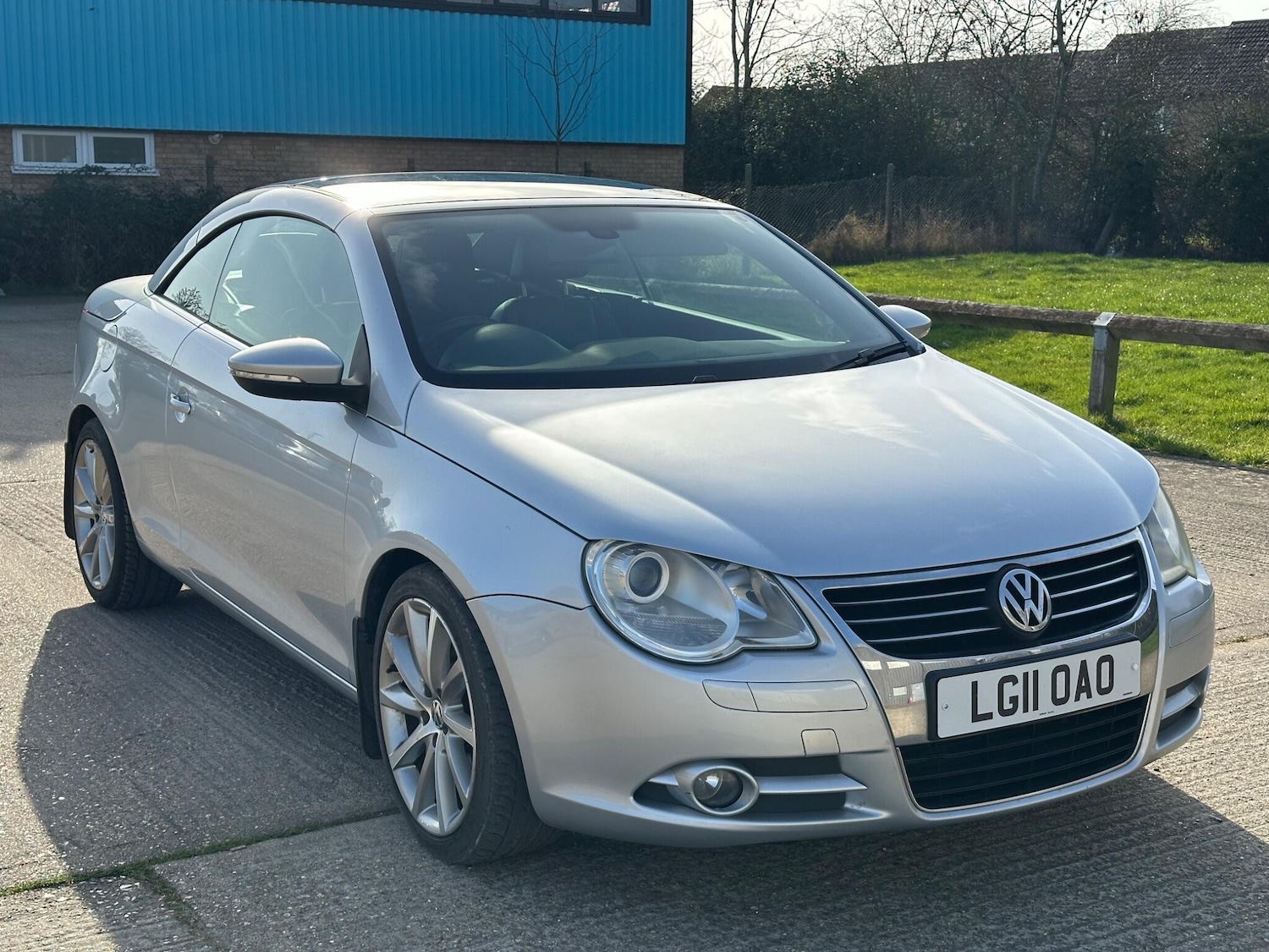 Used Volkswagen EOS for sale - 77684018: Photo 16