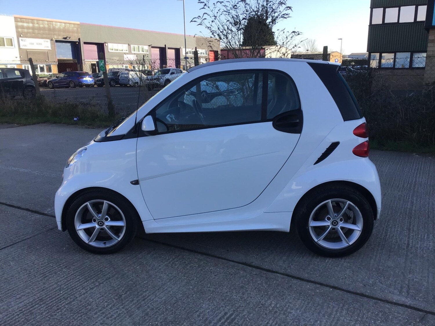 Used smart fortwo 2014 for sale - 77613801: Photo 11