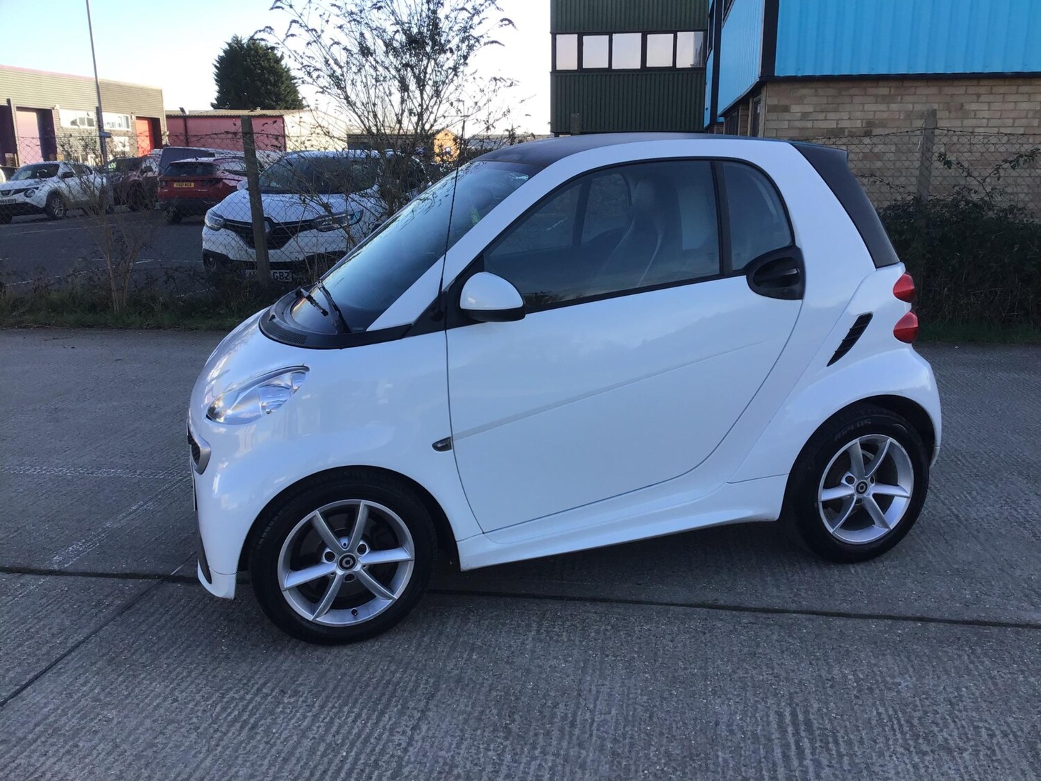 Used smart fortwo 2014 for sale - 77613801: Photo 12