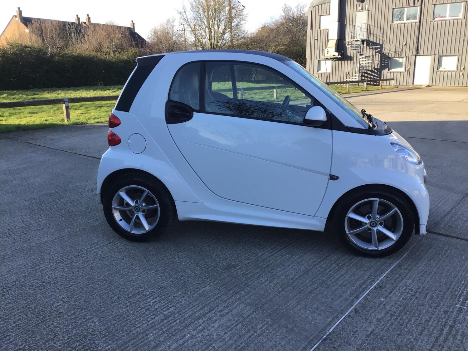 Used smart fortwo 2014 for sale - 77613801: Photo 15