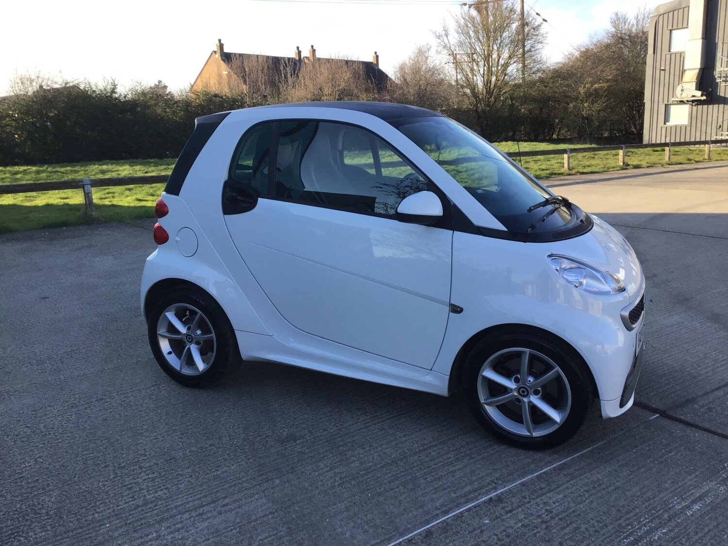 Used smart fortwo 2014 for sale - 77613801: Photo 8