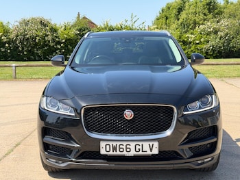 Used Jaguar F-Pace 2017 for sale - 79389649: Photo