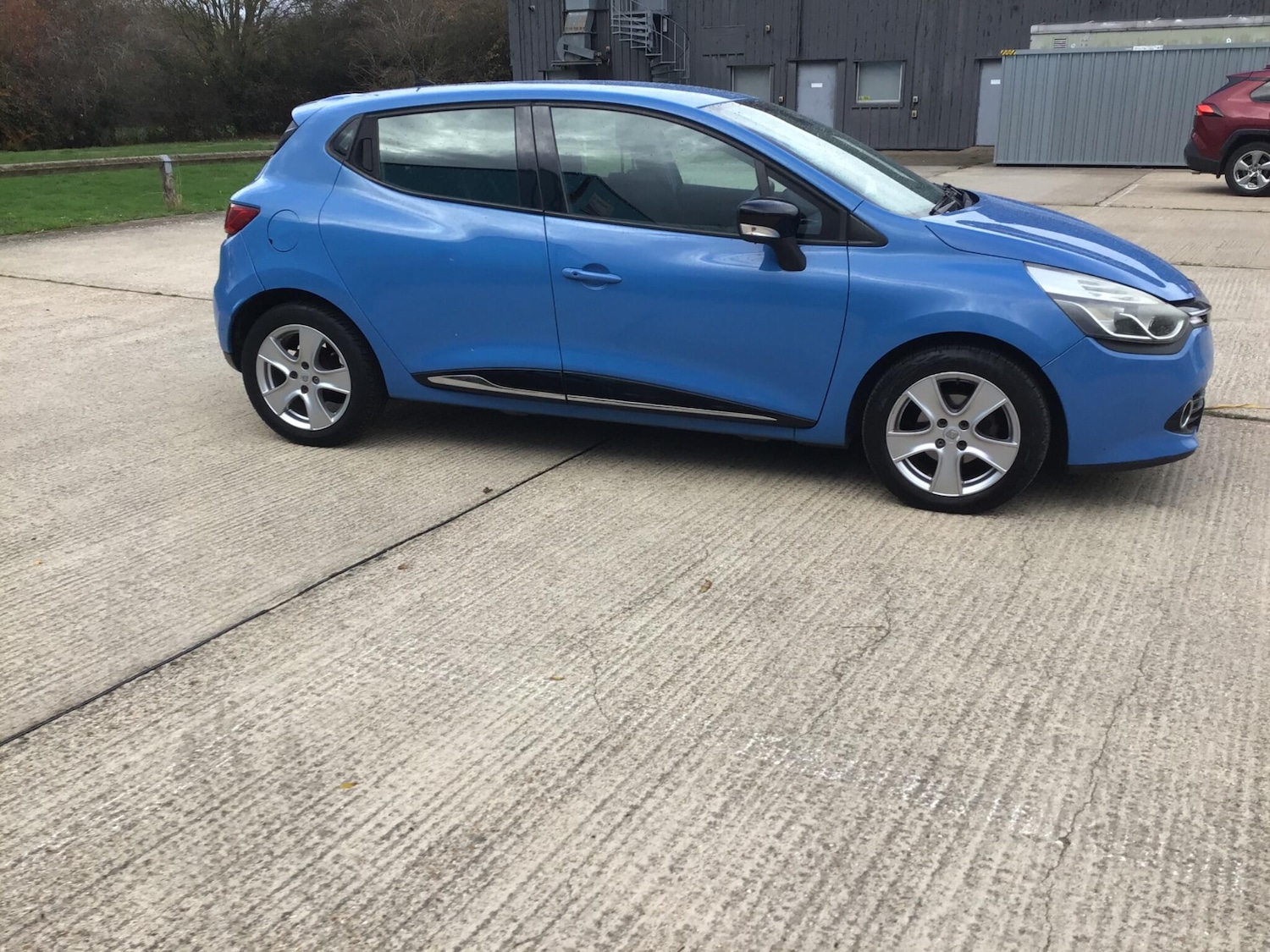 Used Renault Clio 2013 for sale - 77613794: Photo 19