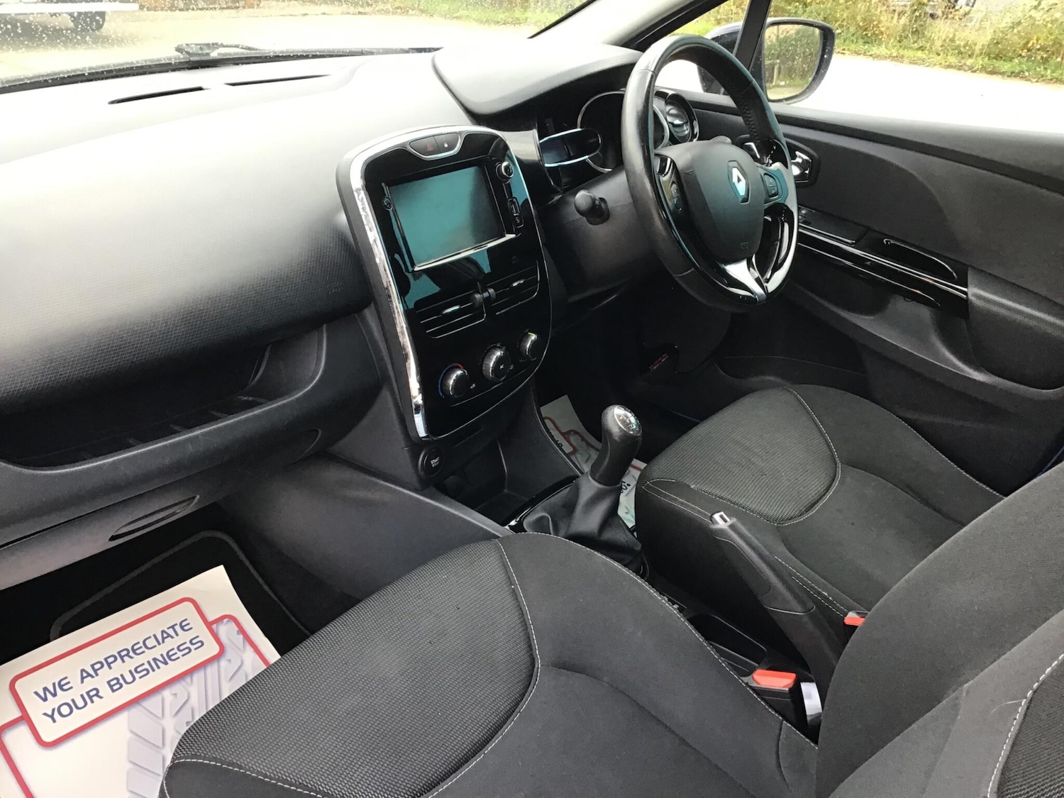 Used Renault Clio 2013 for sale - 77613794: Photo 30