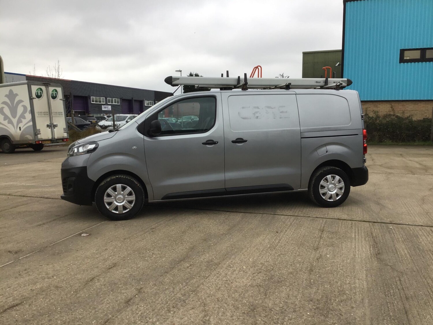 Used Vauxhall Vivaro 2020 for sale - 77613796: Photo 15