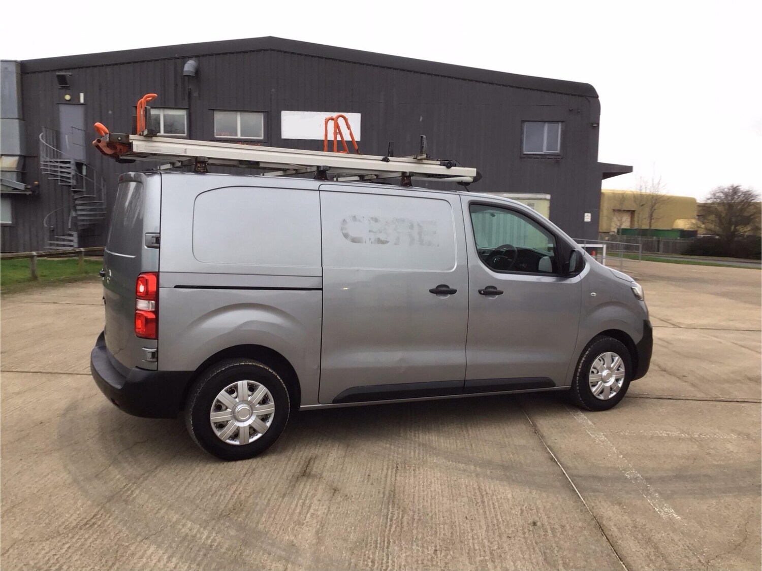 Used Vauxhall Vivaro 2020 for sale - 77613796: Photo 23