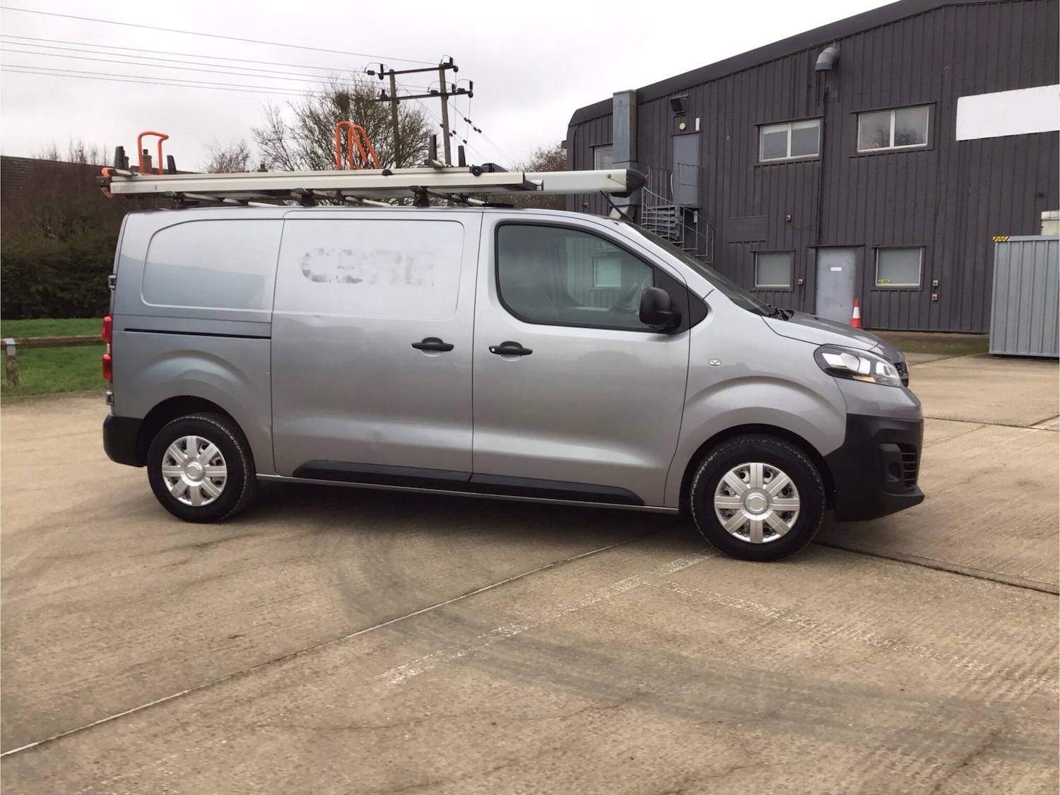 Used Vauxhall Vivaro 2020 for sale - 77613796: Photo 24