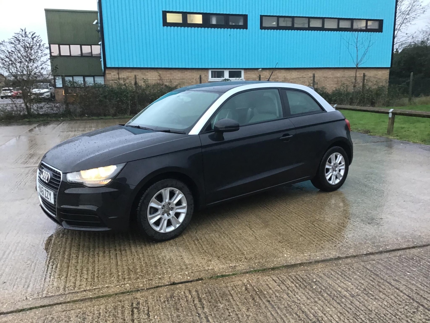 Used Audi A1 2011 for sale - 77613811: Photo 13