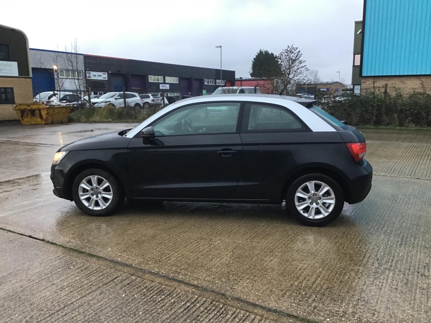 Used Audi A1 2011 for sale - 77613811: Photo 16