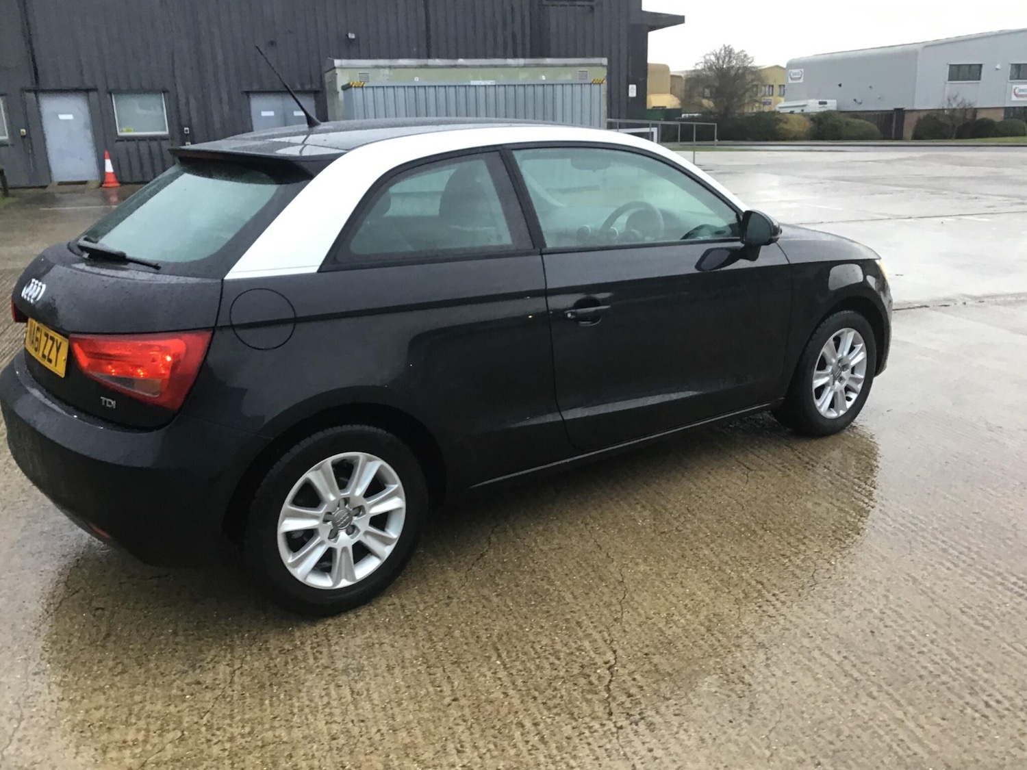 Used Audi A1 2011 for sale - 77613811: Photo 25