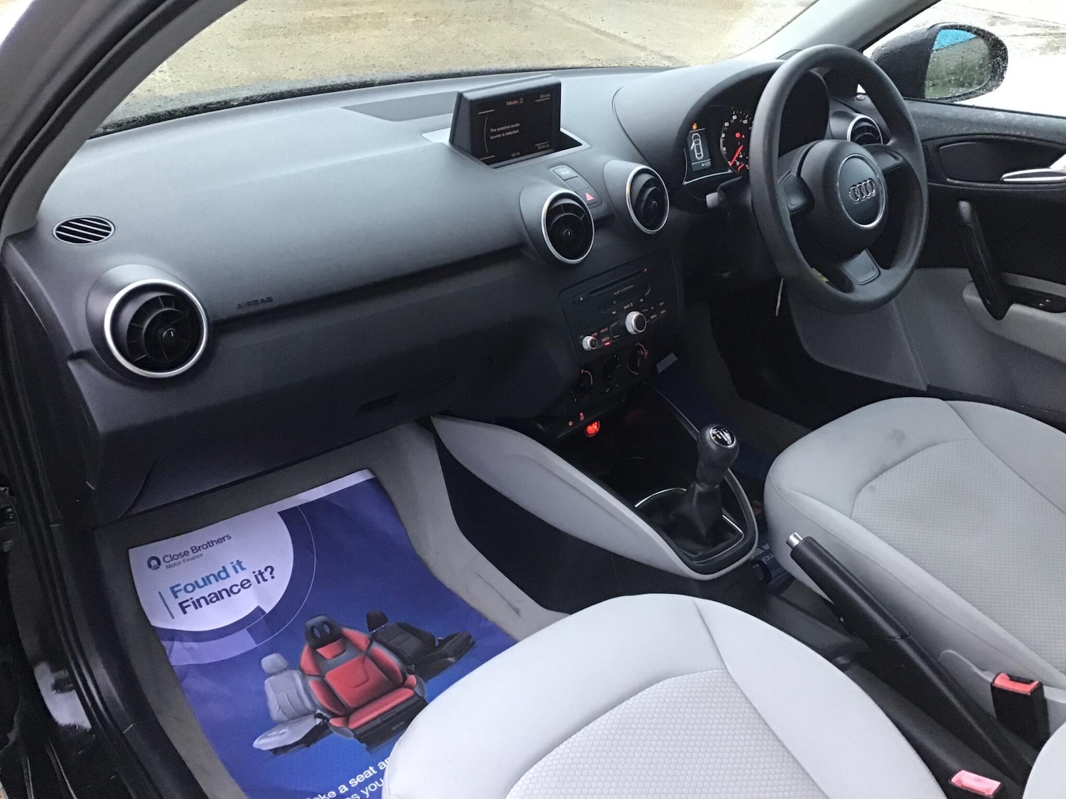 Used Audi A1 2011 for sale - 77613811: Photo 30