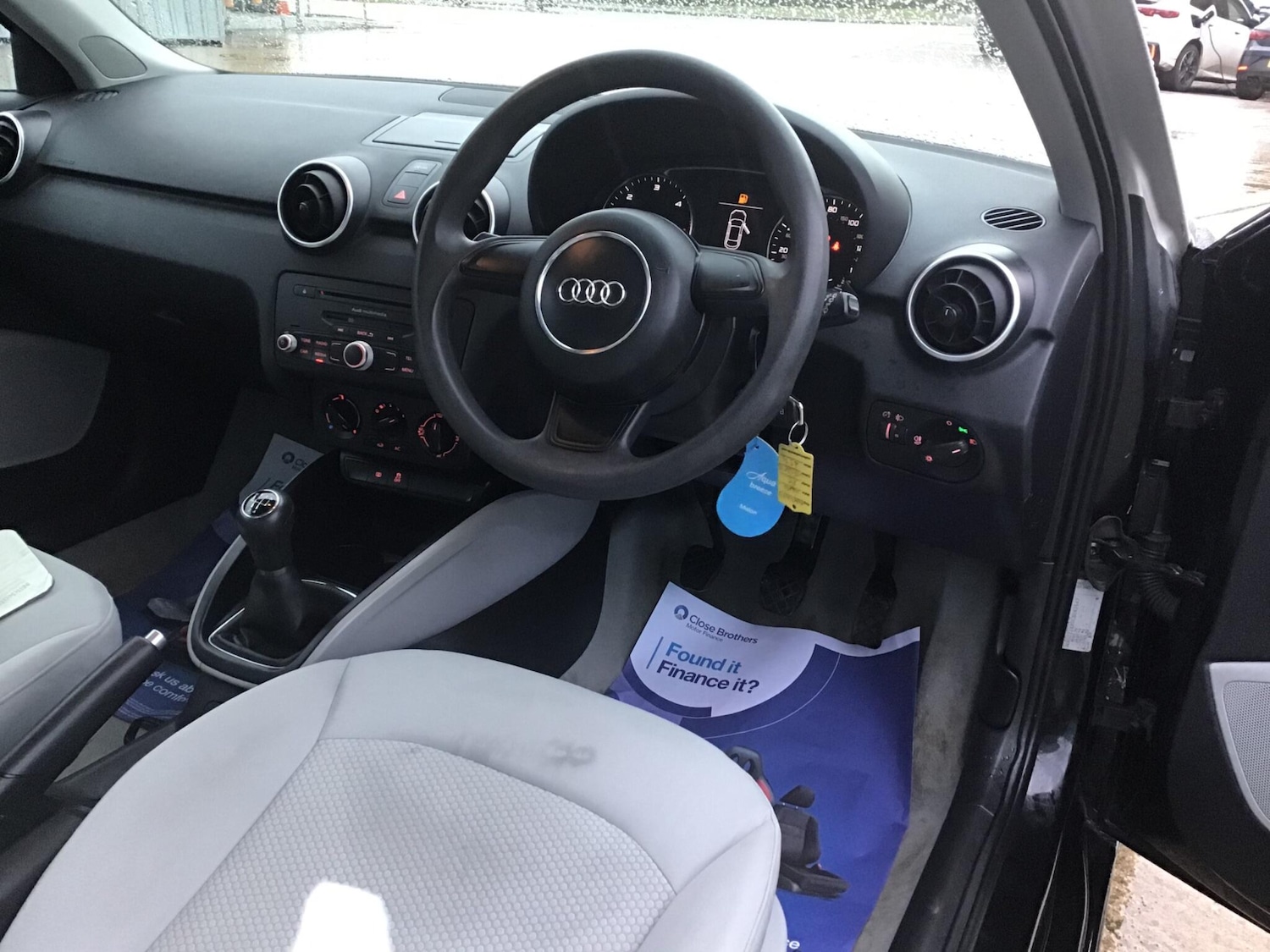 Used Audi A1 2011 for sale - 77613811: Photo 42