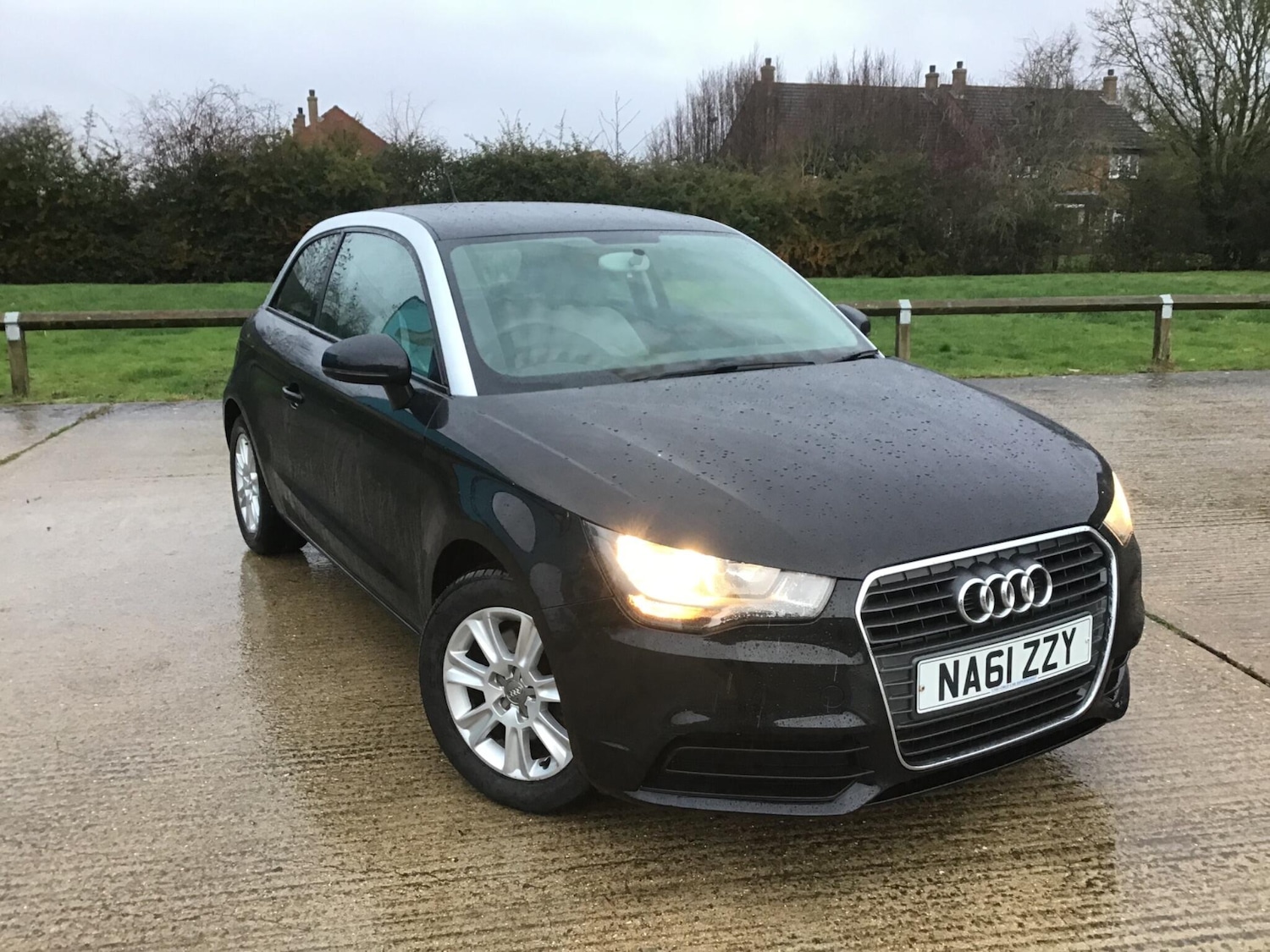 Used Audi A1 2011 for sale - 77613811: Photo 5