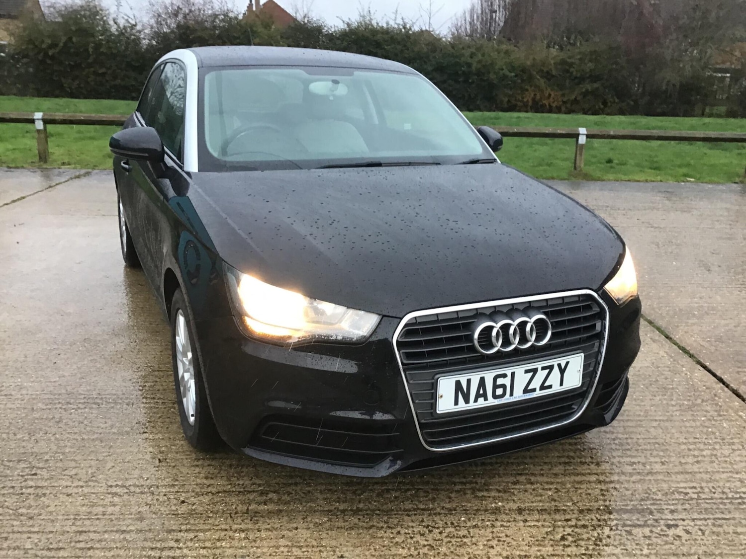 Used Audi A1 2011 for sale - 77613811: Photo 6