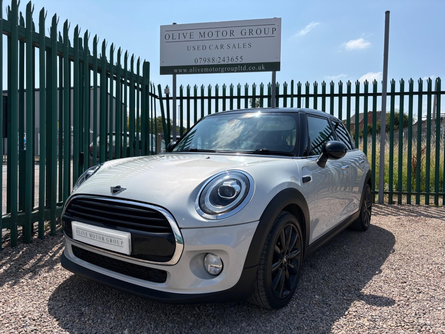 Mini Hatchback